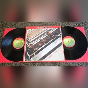 The Beatles 1962-1966 2 X LP apple 1973 gatefold OG vinyl Hole Punched w/insert